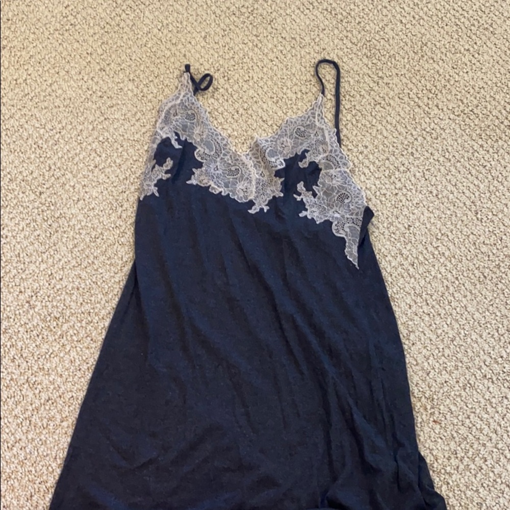 Super soft natori night gown!